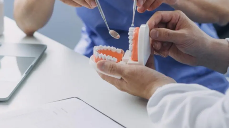 1800 Emergency Dentist Milwaukee 24 Hour - Dental clinic in Milwaukee, WI