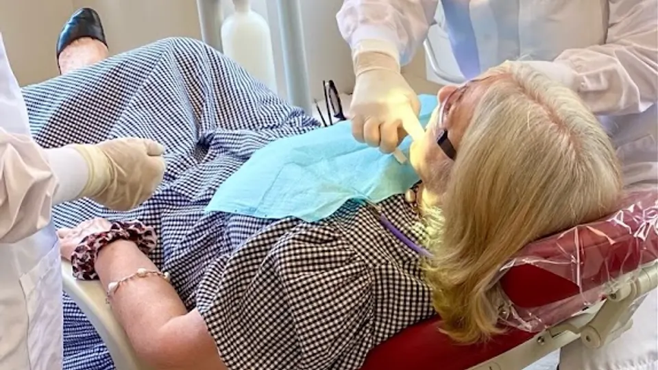 25 East Dental - Dentist in Chicago, IL