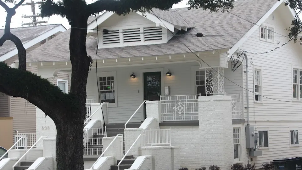 Accardo Endodontics LLC - Endodontist in New Orleans, LA