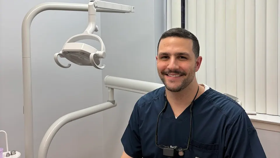 Advanced Dental - Dental clinic in Newark, NJ