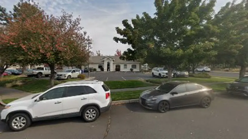 Alpine Dental: Taylor M. Bybee DDS, Branden R. Ferguson DDS - Dentist in Bend, OR