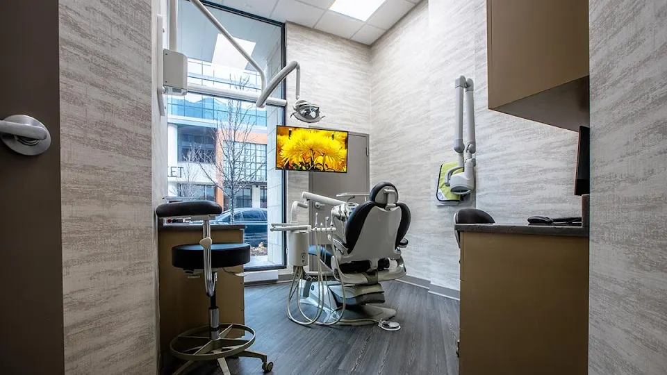 American Dental - Dentist in Chicago, IL