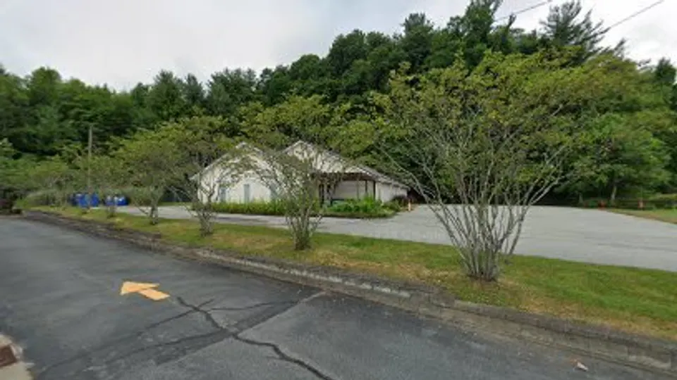 Appalachian New River Veterinary: Mc Adams Randall DVM - Veterinarian in Boone, NC