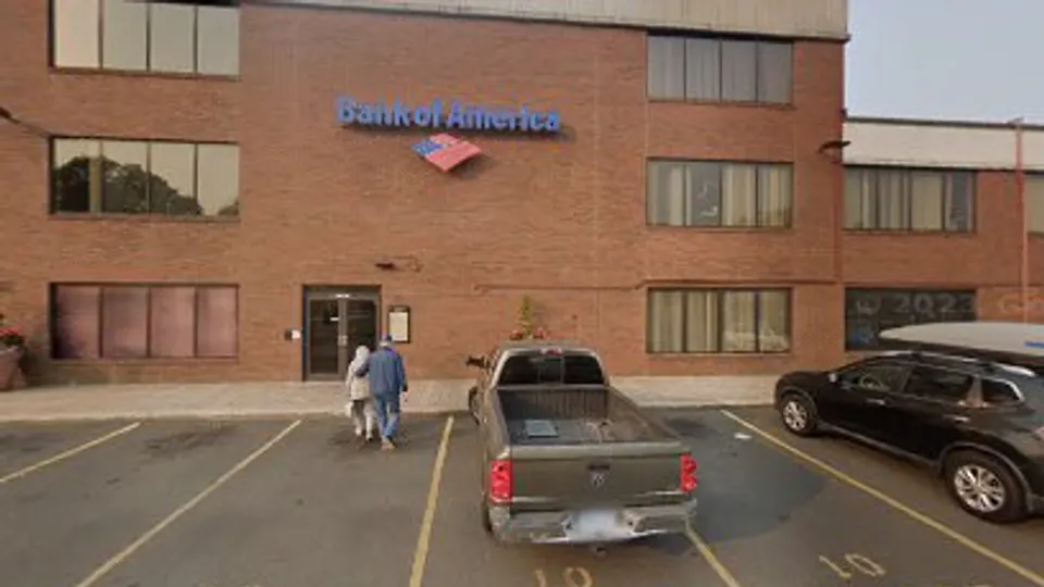 Bartolone Cynthia DMD - Dentist in Fairfield, CT