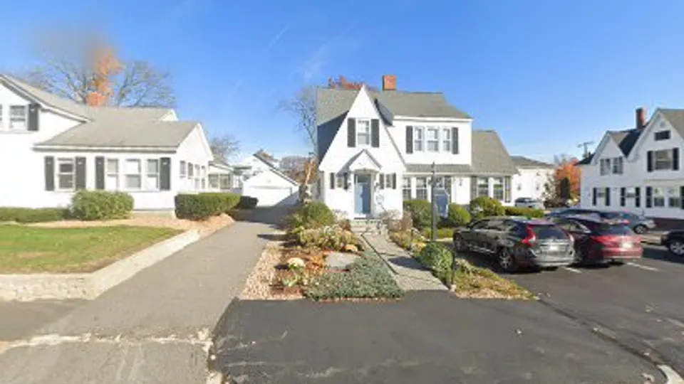 Bay Street Family Dental - Dental clinic in Manchester, NH