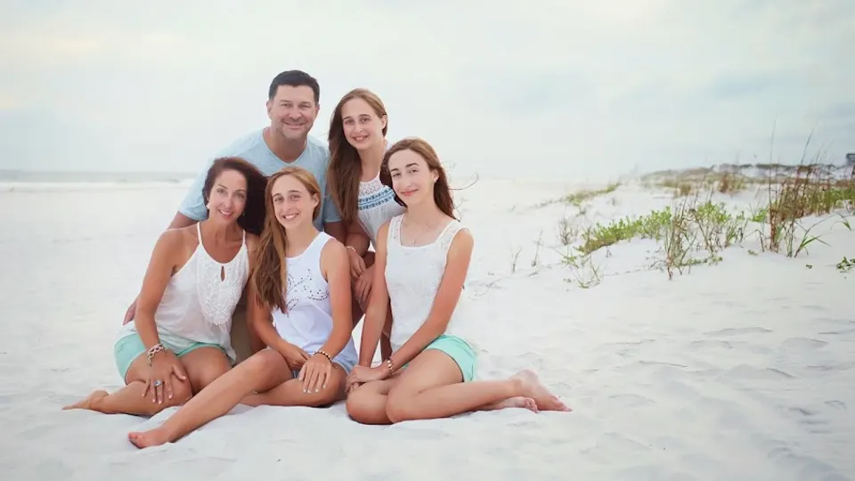 Benoit Family & Cosmetic Dentistry: Dr. Brian Benoit - Dentist in Houma, LA