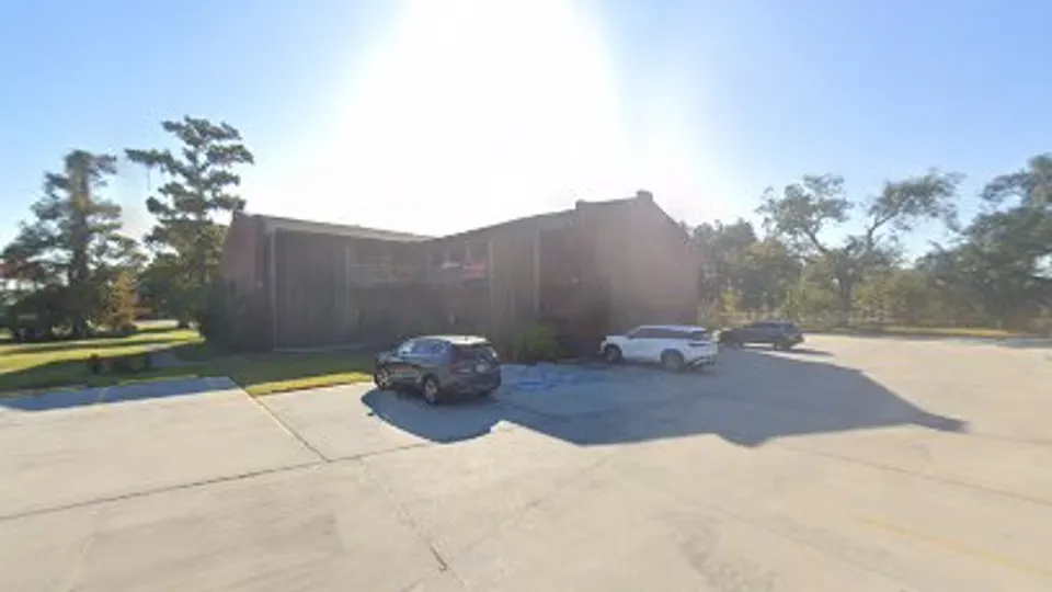 Brown David C DDS - Dentist in Houma, LA