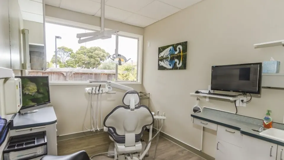 CEJ Dentistry: Curtis E. Jansen, DDS - Prosthodontist in Monterey, CA