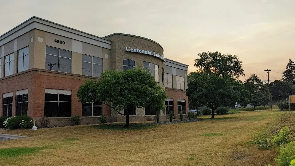 Centennial Lakes Dental Group - Dentist in Minneapolis, MN
