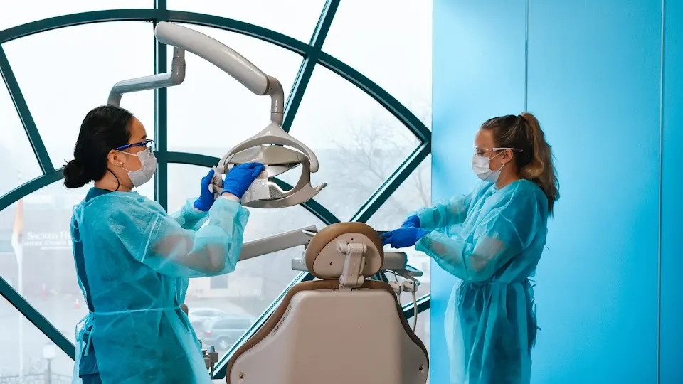 Clear Lakes Dental - Robbinsdale - Dental clinic in Robbinsdale, MN