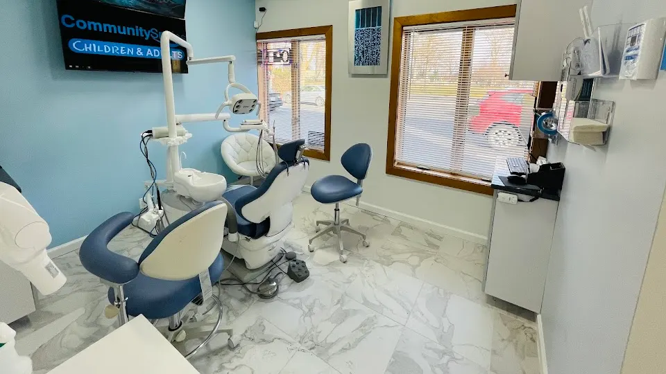 Community Smiles - Dentist in Newark, NJ