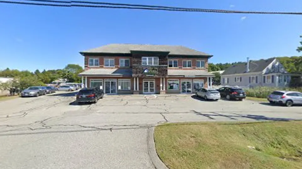 Cook Cindy - Dentist in Middletown, RI