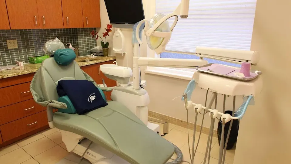 Cosmopolitan Dental - Dentist in New York, NY