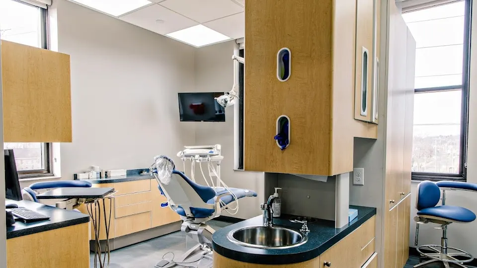 Crescent Community Health Center - Dental Clinic - Dental clinic in Dubuque, IA
