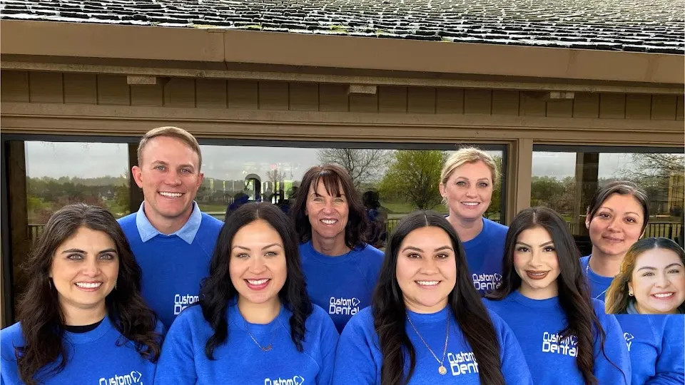 Custom Dental - Dental clinic in Oklahoma City, OK
