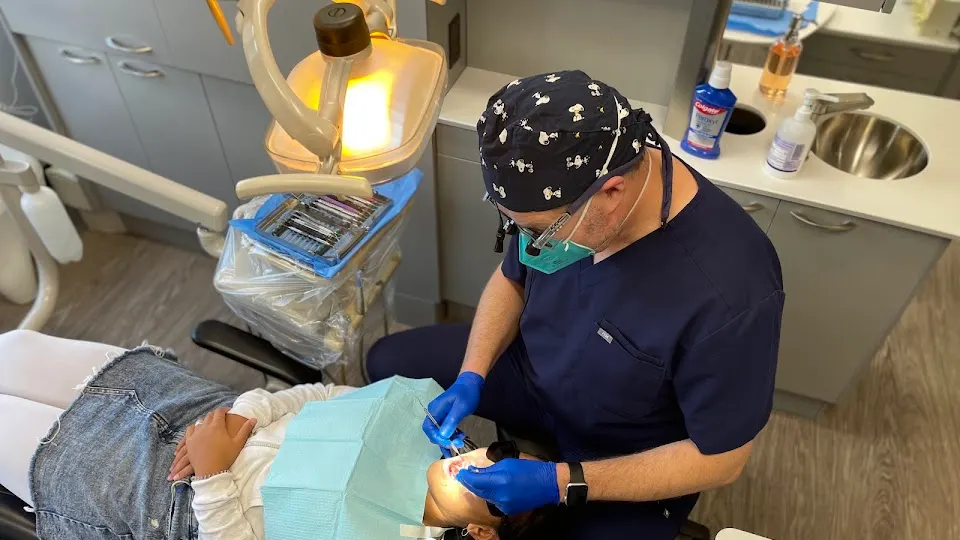 DeAinza David E DDS/ City View Dental - Dentist in Portland, OR