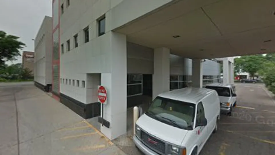 Deidre Alford - Dentist in Detroit, MI