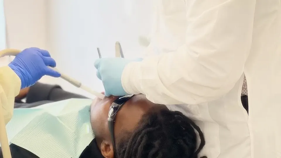 Delicate Smiles - Dentist in Milwaukee, WI