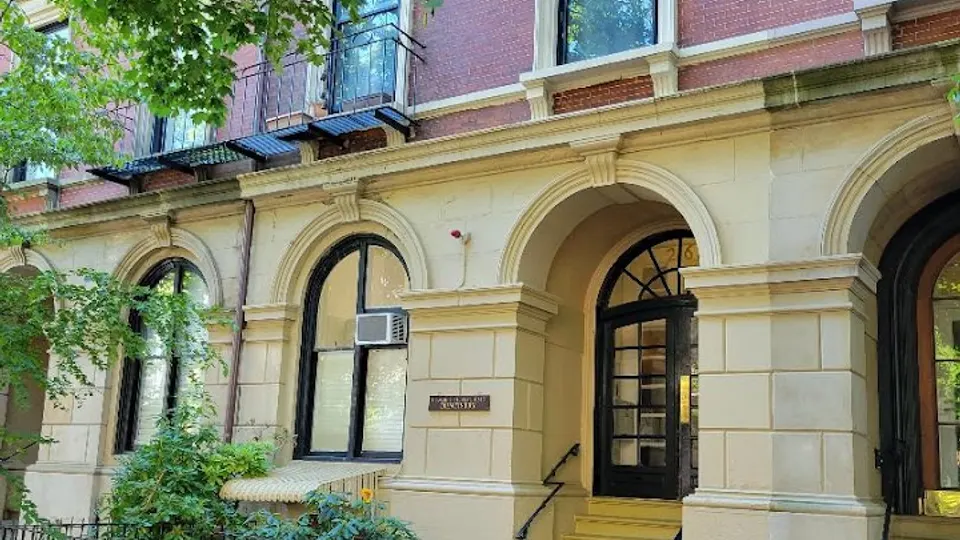 Dental Arts of Boston - Dentist in Boston, MA