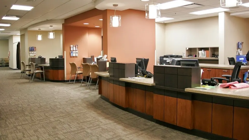 Dental Associates - Wauwatosa - Dental clinic in Milwaukee, WI