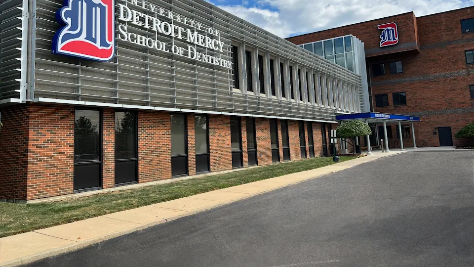 DETROIT MERCY DENTAL CENTER - Dentist in Detroit, MI