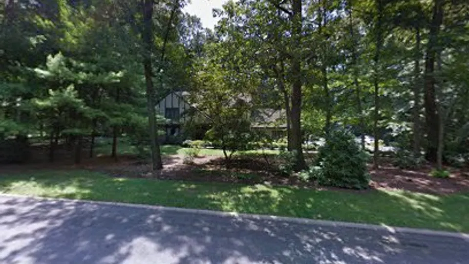 DiBlasio M DDS - Dentist in Hershey, PA