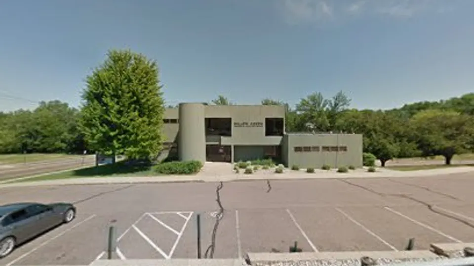 Dillon Craig M DDS - Dentist in Sioux Falls, SD