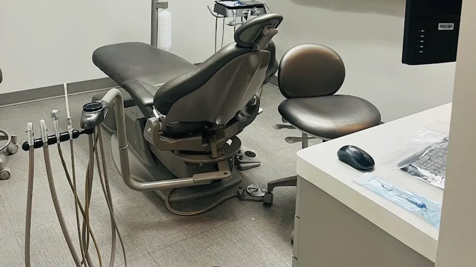 District Dental - Dentist in Houston, TX