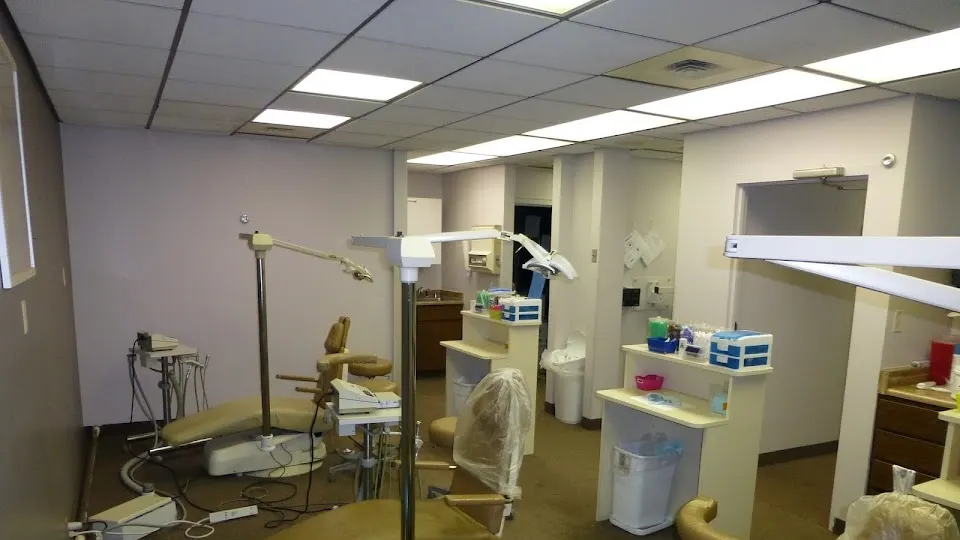 Donald F Bowen & Associates Inc - Dentist in Columbus, OH
