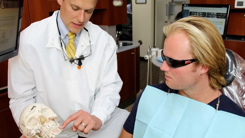 Dougherty Laybourn Menashe Dental - Dentist in Portland, OR