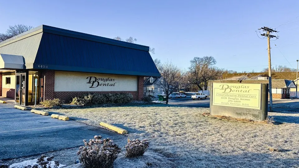 Douglas Dental - Dentist in Des Moines, IA