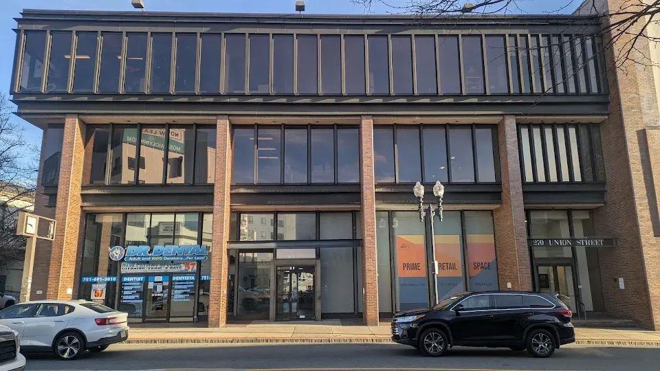Dr. Dental: Dentistry & Braces - Dentist in Salem, MA