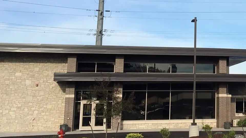 Dr. Ian Dozier, DDS - Dentist in Altoona, WI