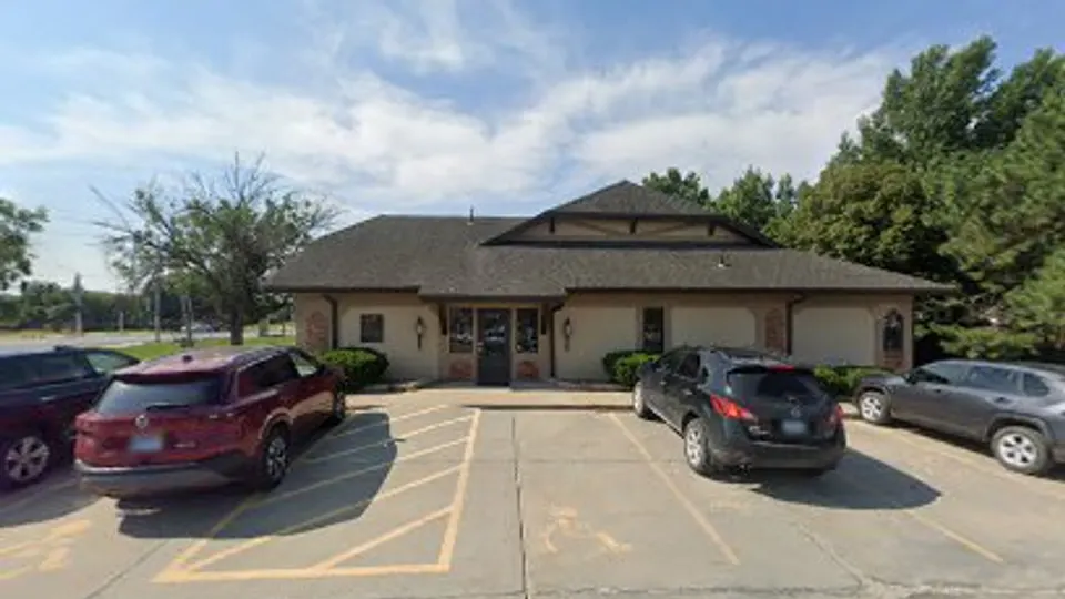 Dr. Jeffrey Larkin - Dentist in Lawrence, KS