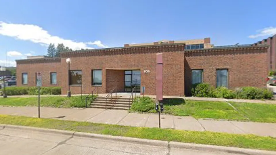 Dr. Pravin Aturaliya, DDS - Dentist in Duluth, MN