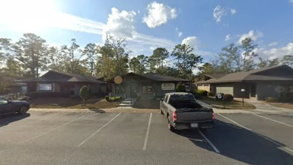 Dustin R Kilby - Dentist in Valdosta, GA