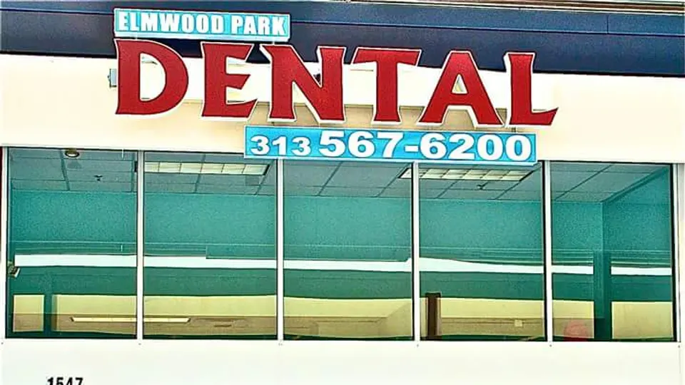 Elmwood Park Dental Center PC - Dentist in Detroit, MI