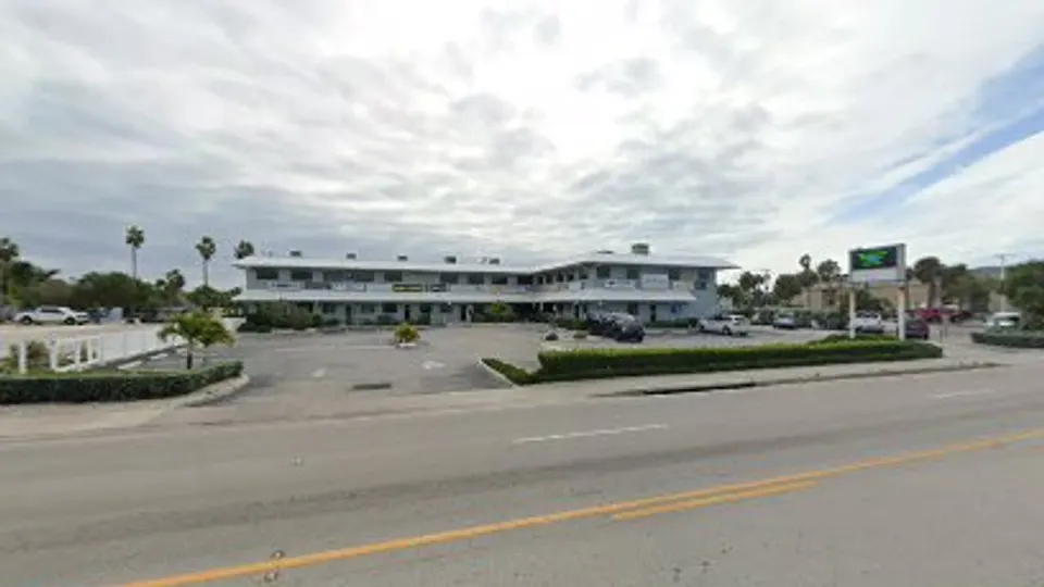 Endodontics Unlimited - Dr. Joel B. Slingbaum - Dentist in Key West, FL