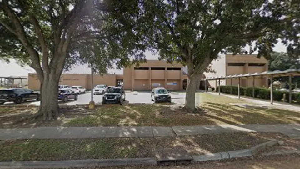 Excelth Family Dental Center-Algiers - Dentist in New Orleans, LA