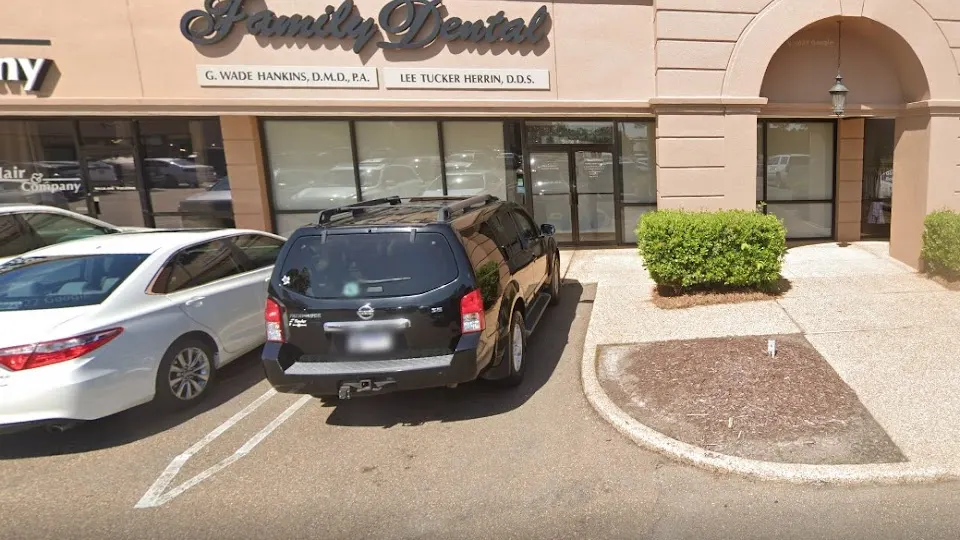 Family Dental - Dentist in Pearl, MS