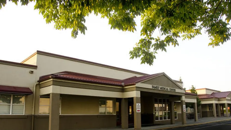 Family Medical Center - Dentist in Walla Walla, WA