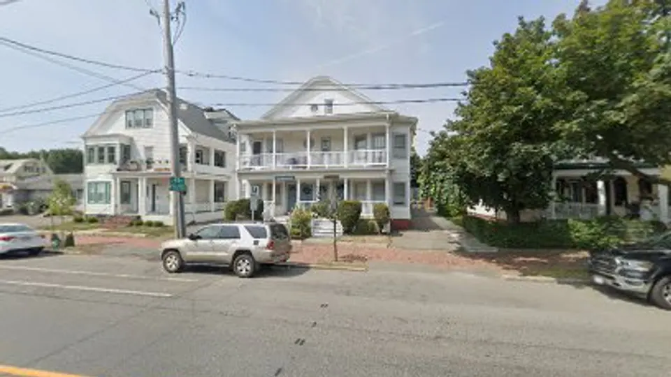 Fang David R DMD - Dentist in Salem, MA