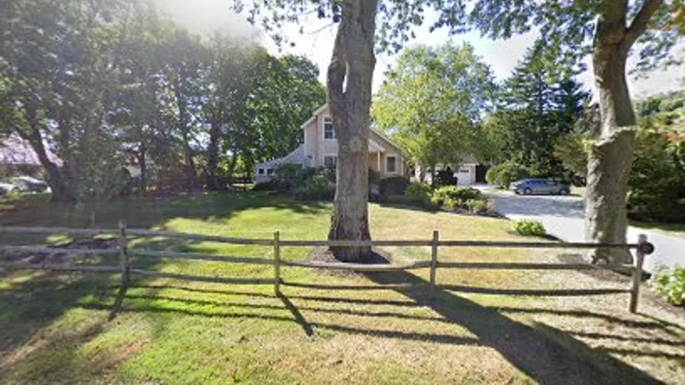 Feinberg Alan R DDS - Dentist in Newport, RI