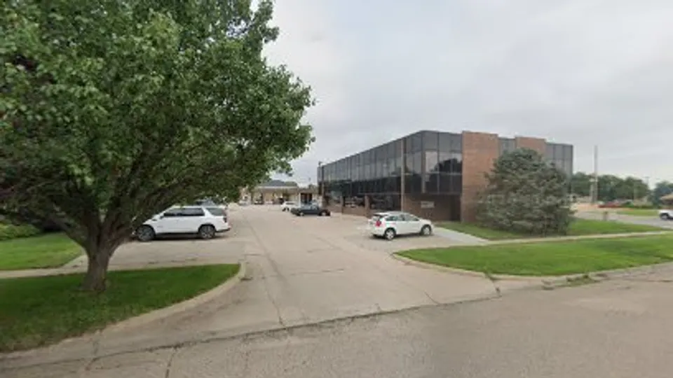 Feldner Barry D DDS - Dental implants periodontist in Kearney, NE