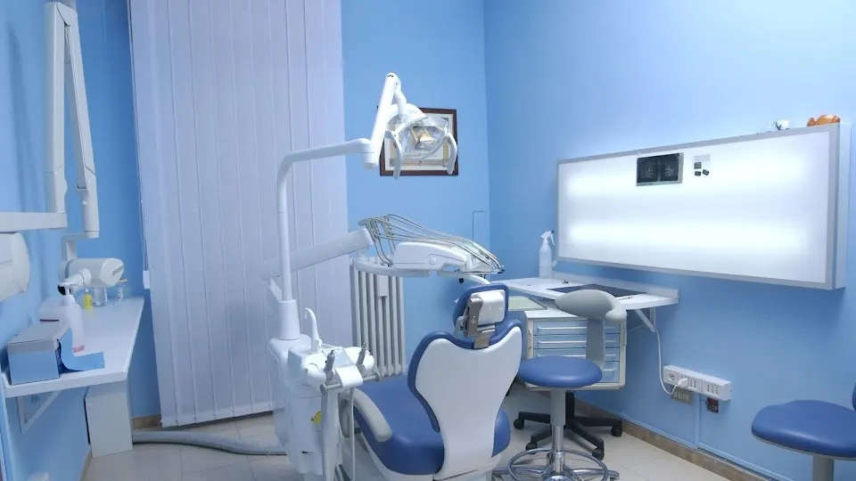 Finger Lakes Oral Surgery: Dr. Timothy D. Bonniwell - Dentist in Ithaca, NY
