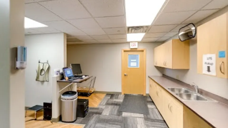 Friendly Smiles Cosmetic Dentistry - Denture care center in Fargo, ND