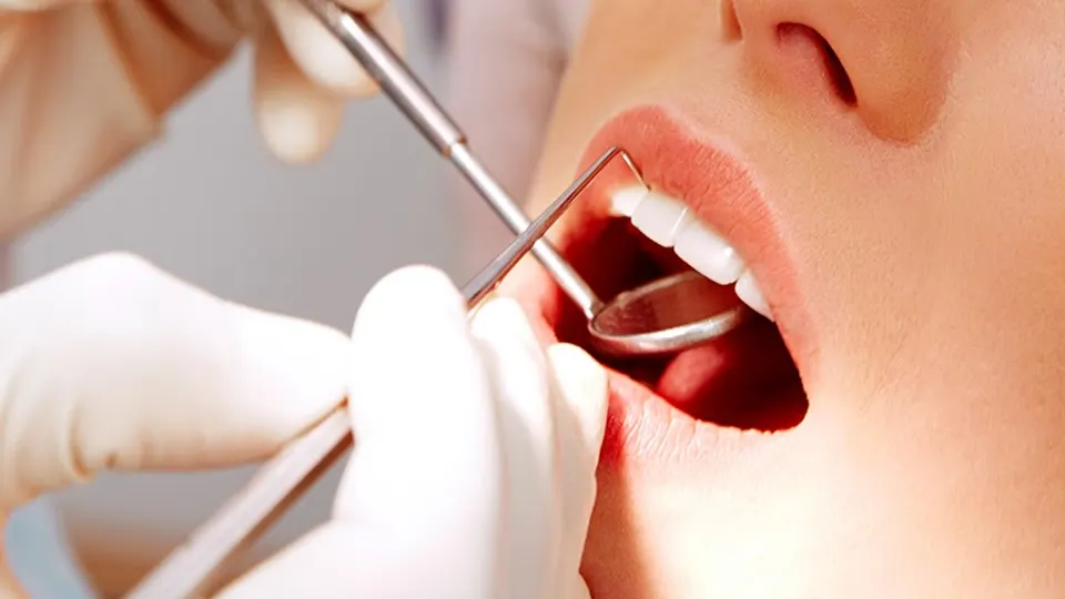 Happy Smiles - Dentist in Los Angeles, CA