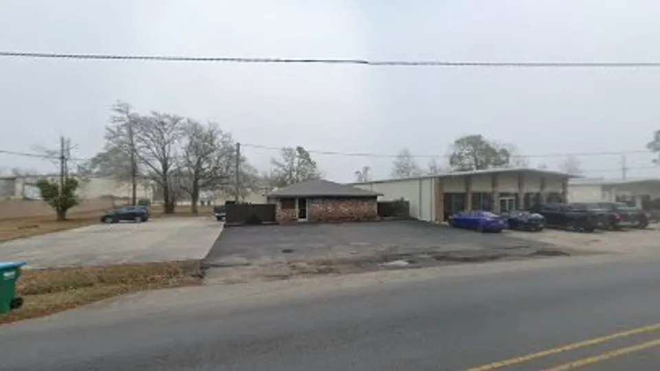 Hilton Dental Clinic - Dentist in Gulfport, MS