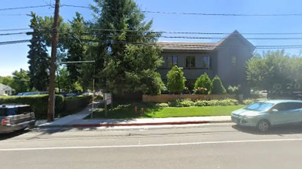 Holmes & Coombs DDS - Dentist in Carson City, NV