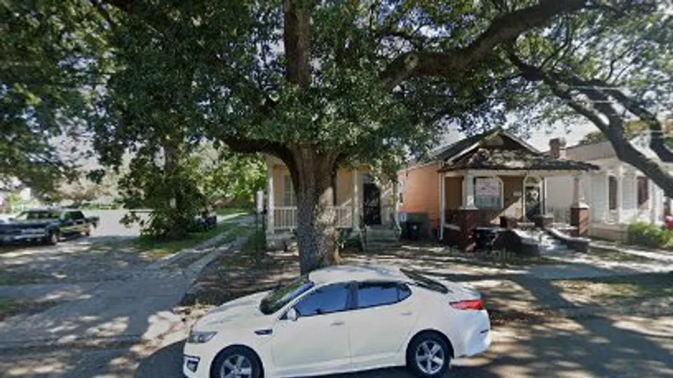 Honore Cathy G DDS - Dentist in New Orleans, LA